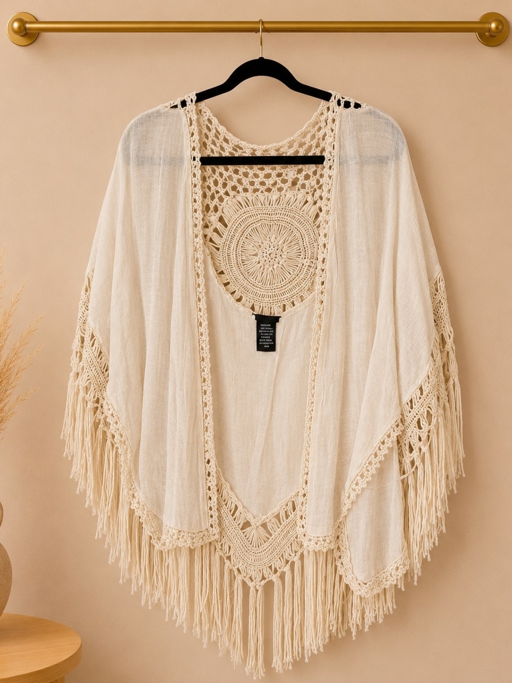 Bohemian Crochet Fringe Shawl - Cream